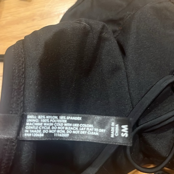 Hot Topic black skull spiderweb embroidered swim top size small . - Picture 4 of 7